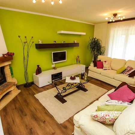 Apartment Dori Porec Exterior photo